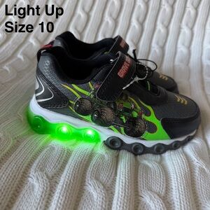 Monster Jam Sneakers 10 Boys Shoes Light Up Trucks Sneaker Grave Digger Boy Mom